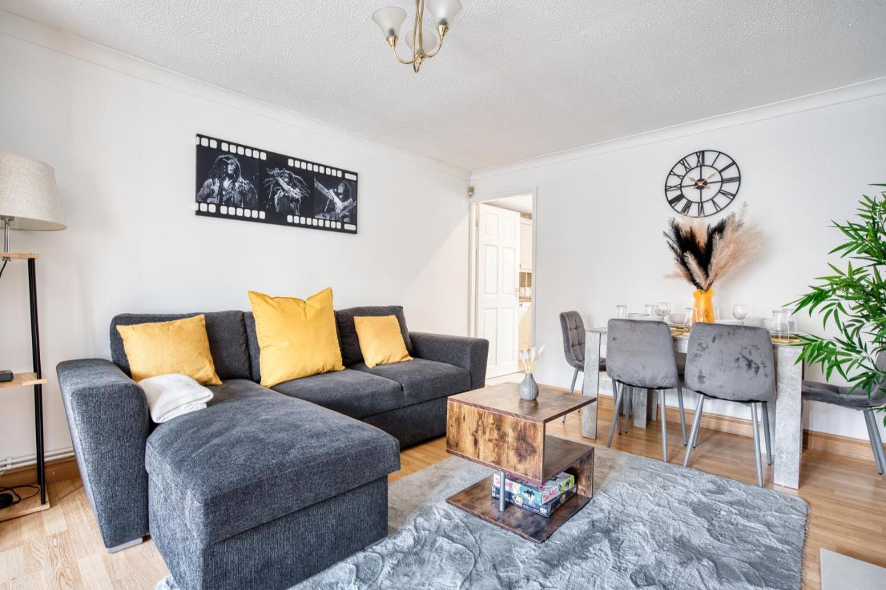 Liverpool Home With Free Parking West Derby Εξωτερικό φωτογραφία